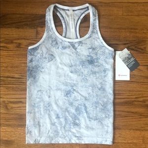NWT rare Lululemon Swiftly Tech Racerback 2.0
